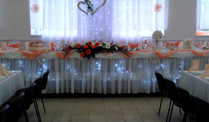 8. fotografia fotogalérie KULTÚRNY DOM OCÚ OVČIE